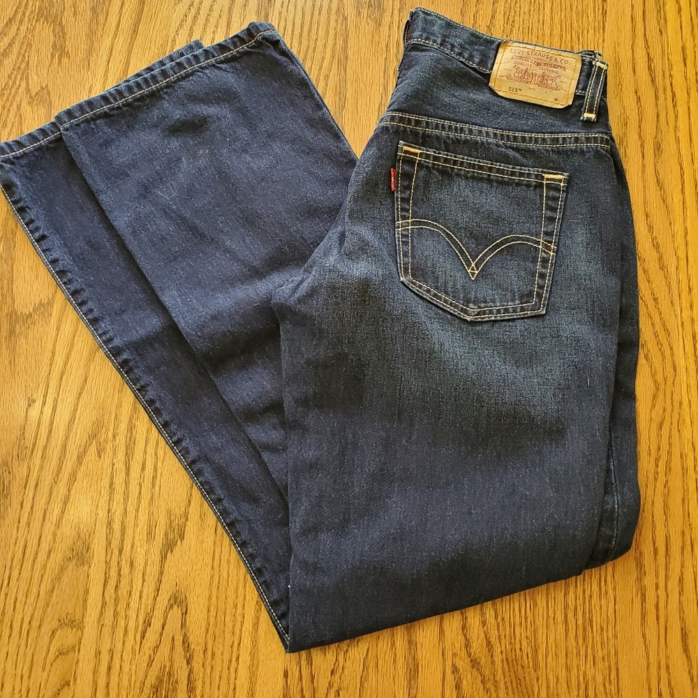 Levis 515 Nouveau boot jeans. Low-rise aize 4.